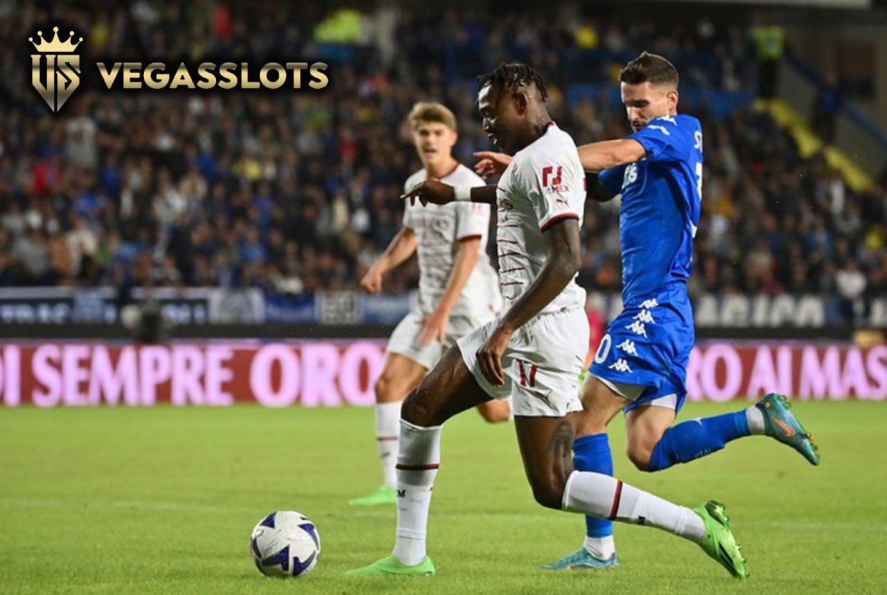 Aksi Rafael Leao di laga Empoli vs AC milan, Serie A 2022/23 Source AP Photo